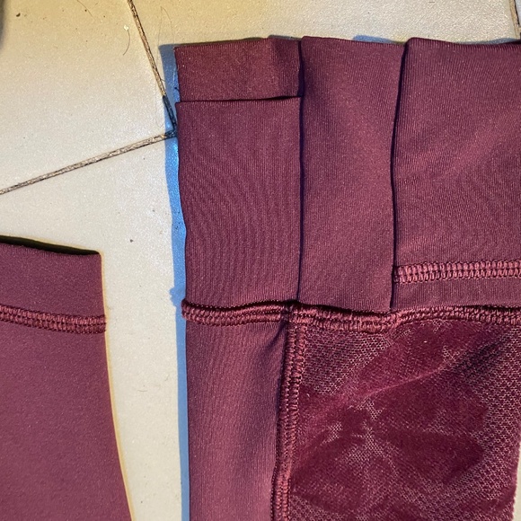 RARE Lululemon Define jacket, size 8, wine - Picture 6 of 6